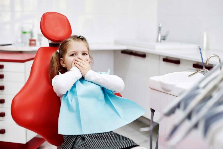És lògic que el nen tingui por al dentista?