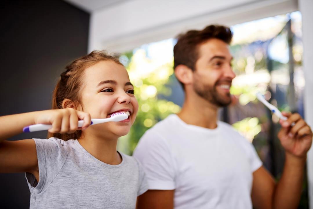 Mi r Cepillo De Dientes Y Pasta De Dientes Para Bebes Y Ninos