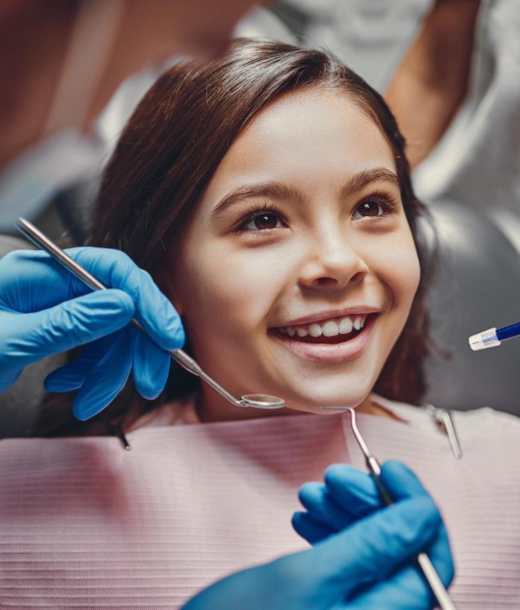 Tooth extraction in children and teenagers